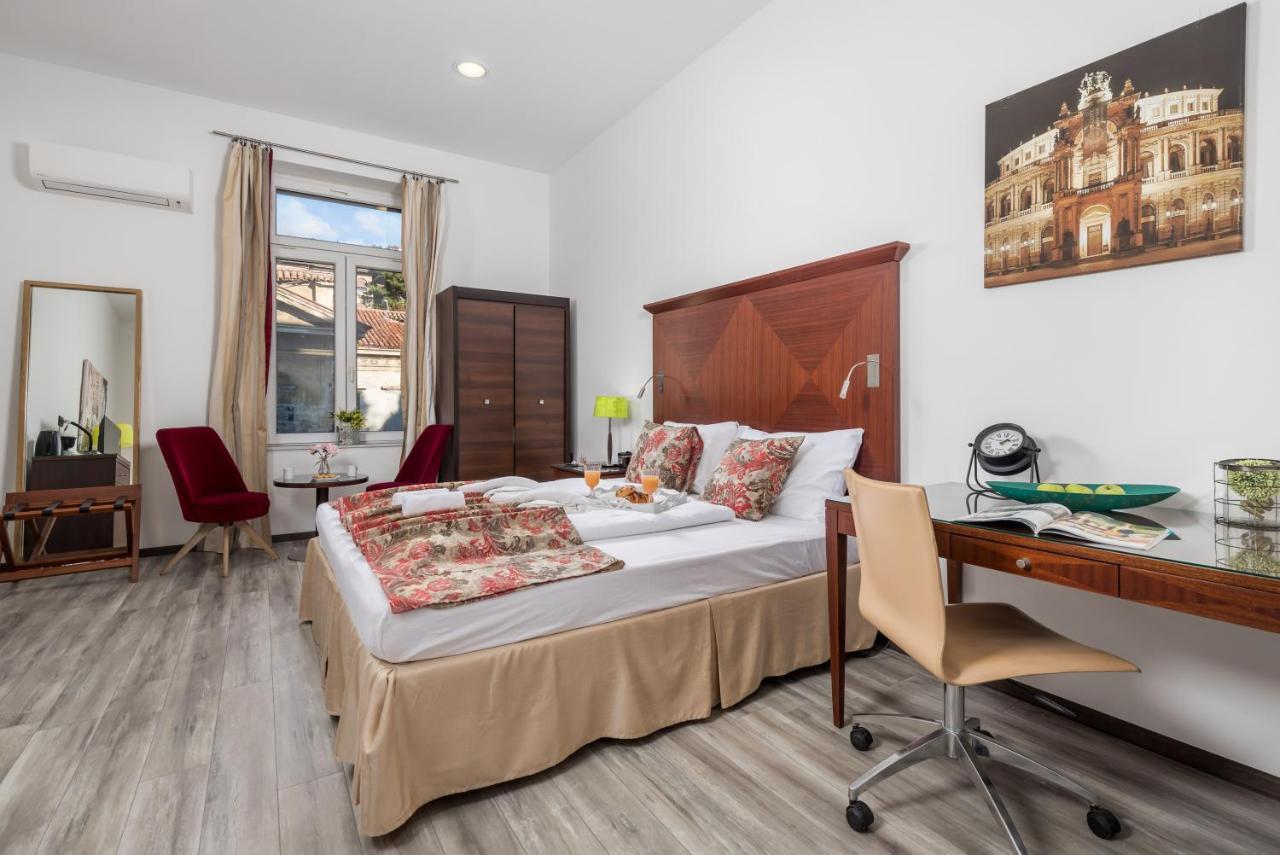 Apartament Continentale Rijeka Zewnętrze zdjęcie