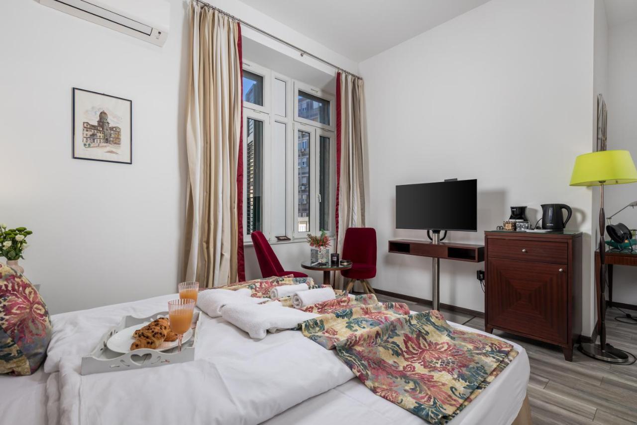 Apartament Continentale Rijeka Zewnętrze zdjęcie